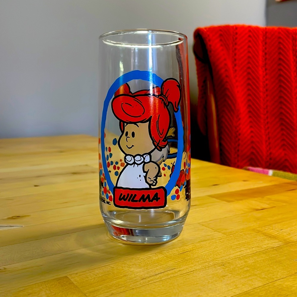 1986 Wilma Flintstone Pizza Hut Glass
